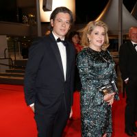 Cannes 2014 : Catherine Deneuve au bras de son ex-gendre Benjamin Biolay