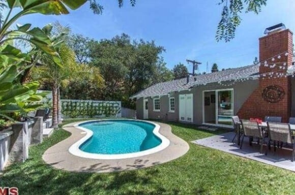 Ellen Page vend sa villa de Los Angeles pour seulement 1 million de dollars.