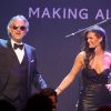 Andrea Bocelli et sa femme Veronica Berti ont permi de récolter 1,1 million d'euros pour la recherche contre le sida en offrant aux enchères un dîner de douze personnes chez eux - Gala Cinema Against Aids de l'amfAR, en marge du Festival de Cannes, le 22 mai 2014 à Antibes