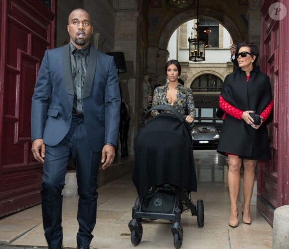 Kanye West, Kim Kardashian, leur fille North et Kris Jenner se rendent au château de Wideville. Paris, le 23 mai 2014.