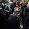 Kim Kardashian et sa fille North se rendent au château de Wideville. Paris, le 23 mai 2014.