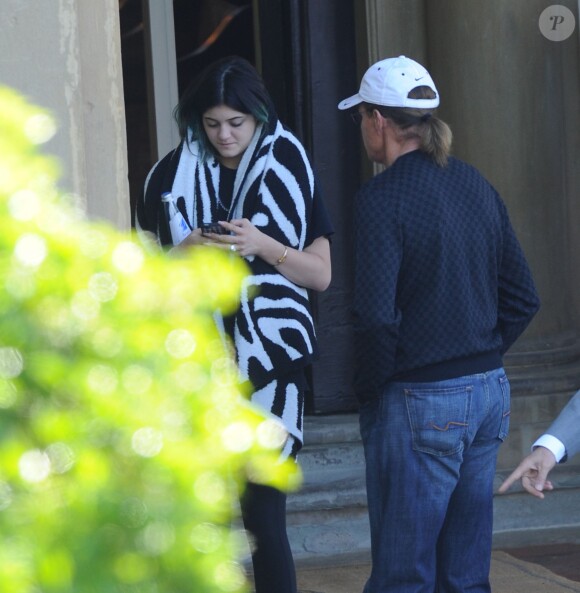 Kylie et Bruce Jenner s'apprêtent à quitter l'hôtel Belmond Villa San Michele. Florence, le 25 mai 2014.