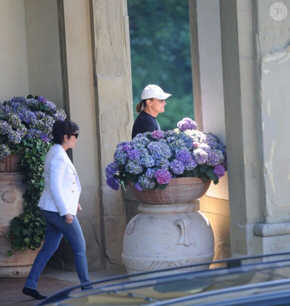 Kris et Bruce Jenner s'apprêtent à quitter l'hôtel Belmond Villa San Michele. Florence, le 25 mai 2014.