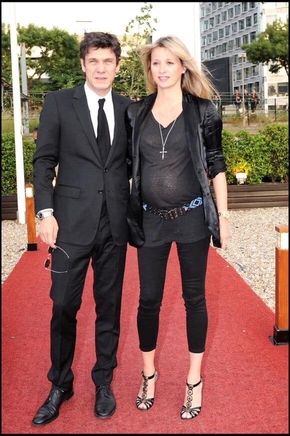 Marc Lavoine et Sarah Lavoine lors de l'anniversaire de Johnny Hallyday le 15 juin 2010 à Paris