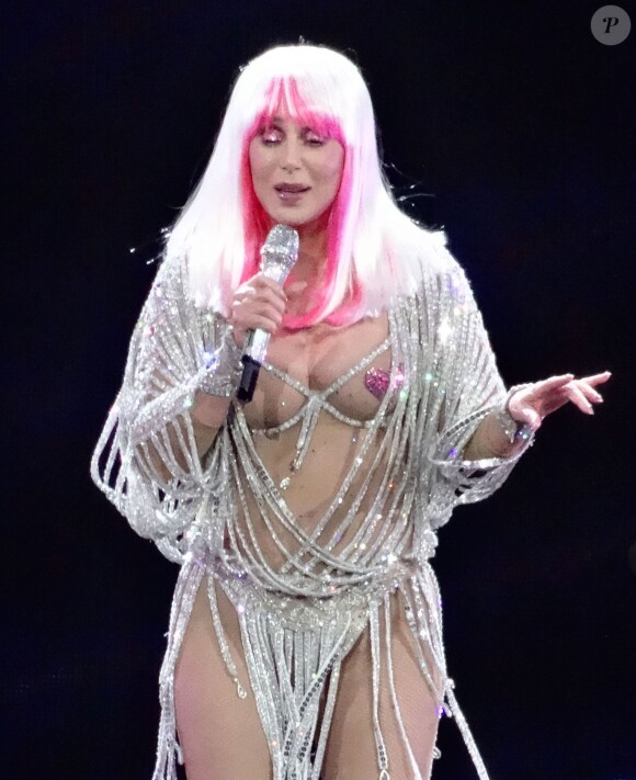 Cher en concert sur la scène du MGM Grand Arena à Las Vegas, le 25 mai 2014.