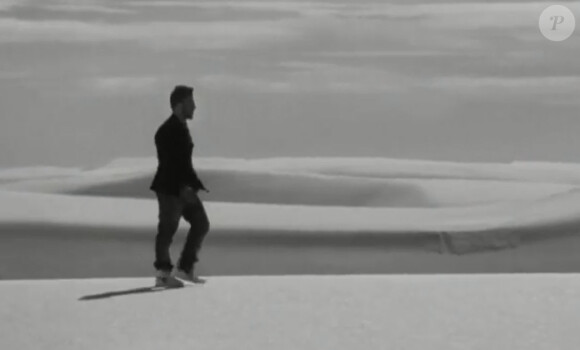 Christophe Maé dans son nouveau clip "Charly", mis en ligne le 2 juin 2014.