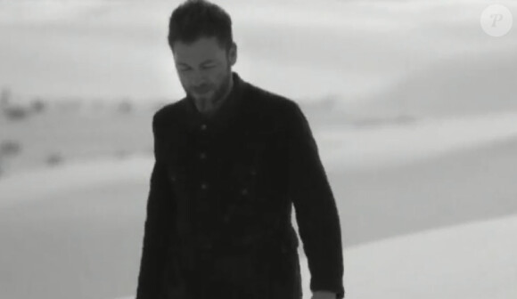 Christophe Maé dans son nouveau clip "Charly", dévoilé le 2 juin 2014.