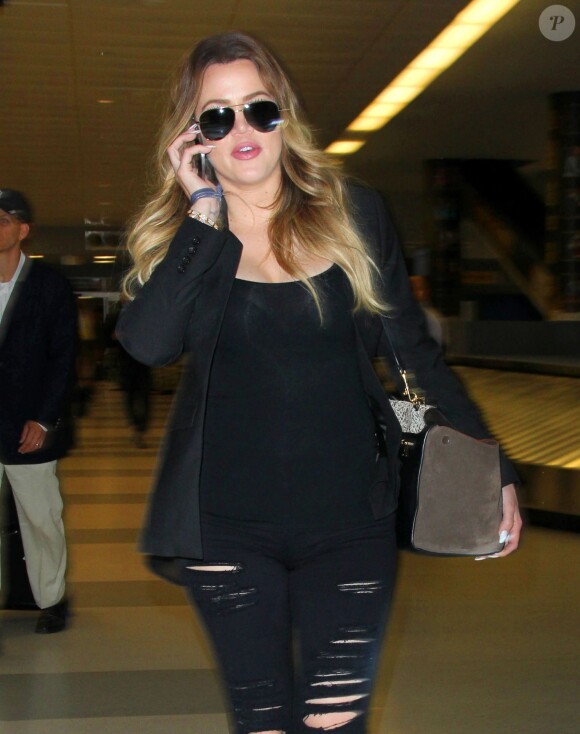Khloe Kardashian arrive à l' aéroport JFK à New York Le 31 mai 2014