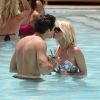 Caroline Receveur et son fiancé Valentin en vacances à Miami le 1er juin 2014