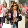 LaToya Jackson quitte la boutique Louis Vuitton à Beverly Hills, Los Angeles, le 31 mai 2013.
