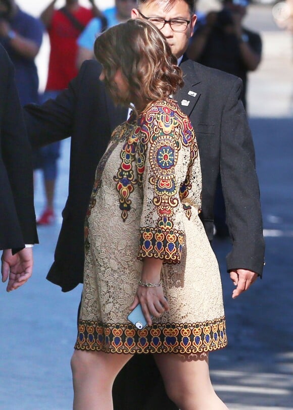 Alyssa Milano enceinte arrive au "Jimmy Kimmel Live!" à Hollywood, le 3 juin 2014.