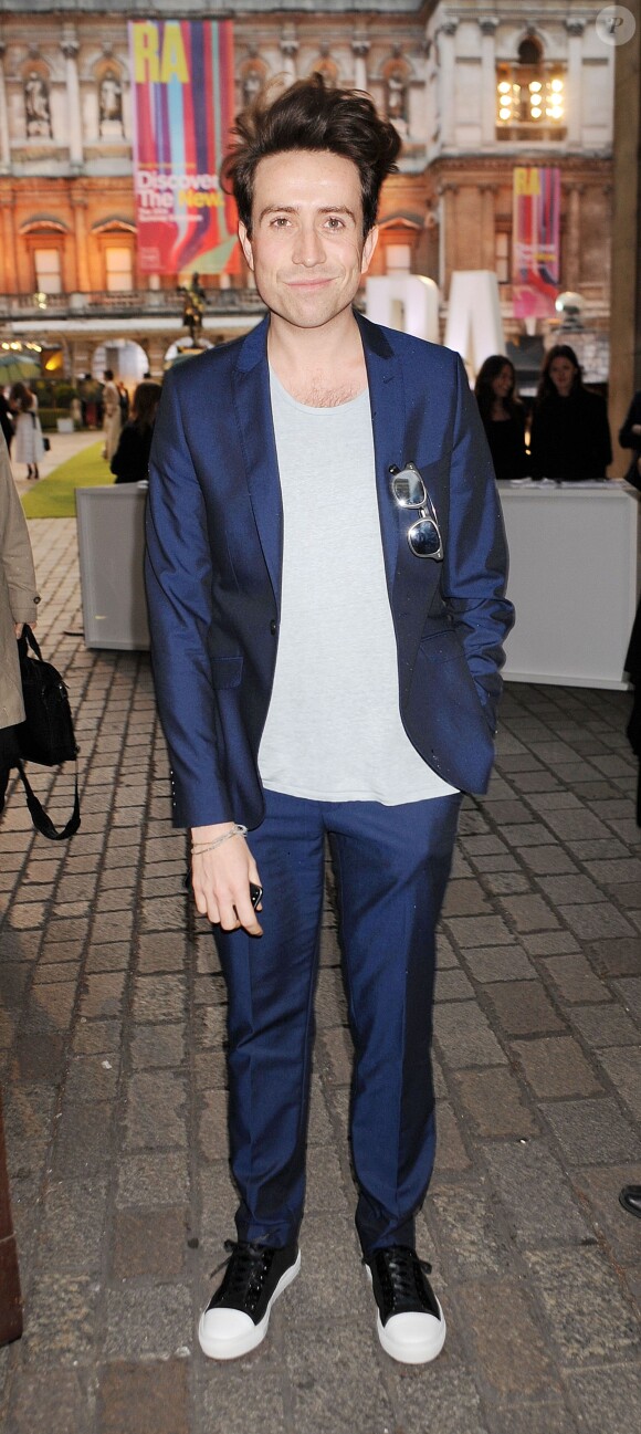Nick Grimshaw arrive à la Royal Academy of Arts pour assister au vernissage de la Summer Exhibition. Londres, le 4 juin 2014.