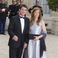 Manuel Valls : Sa femme Anne Gravoin sublime devant Marion Bartoli pulpeuse