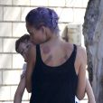 Exclusif - Nicole Richie emmène ses enfants Harlow et Sparrow dans une salle de gym à Los Angeles le 2 juin 2014.  Exclusive - For Germany call for price - Socialite Nicole Richie looking extremely skinny while at the Jag Gym with her kids Harlow and Sparrow Madden in Los Angeles, California on June 2, 2014. Rumors have it that Nicole will only eat organic vegetables and eggs from their backyard garden. Her extreme weight loss and overall look is putting stress on her marriage to Joel Madden.02/06/2014 - Los Angeles