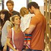 Elsa Pataky et Chris Hemsworth se baladent avec leur fille India (mais sans leurs jumeaux récemment venus au monde), à Malibu, Los Angeles, le 9 avril 2014.