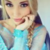 Anna Faith Carlson, une Américaine de 18 ans vivant à Daytona Beach en Floride, est le sosie incarné de la reine Elsa dans le Disney Frozen / La Reine des Neiges !