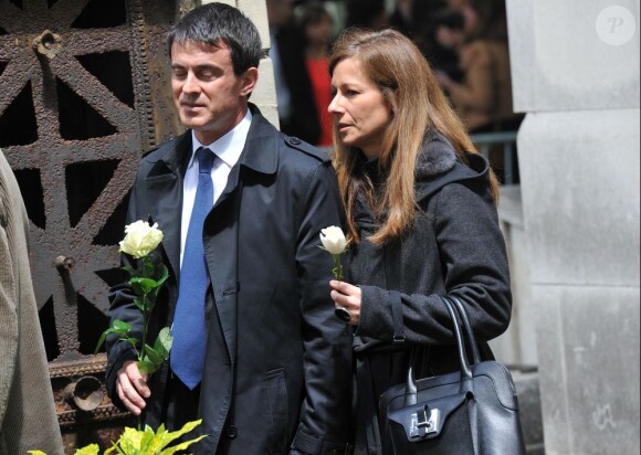 Manuel Valls et sa femme Anne Gravoin à Paris le 3 juin 2013.