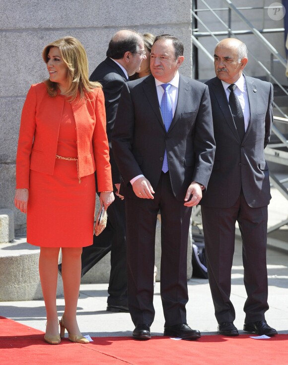 Susana Diaz - Le roi Felipe VI, la reine Letizia d'Espagne et leurs filles, la princesse Leonor et l'infante Sofia, arrivent au Palais Royal pour la cérémonie d'investiture à Madrid. Le 19 juin 2014.