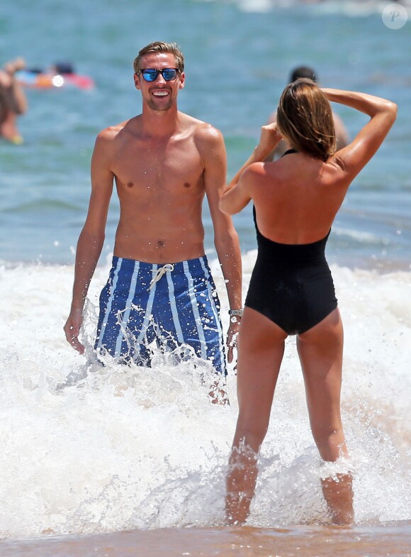 Peter Crouch et sa femme Abbey Clancy en vacances à Hawaï, le 4 juin 2014.