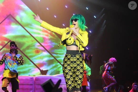 Katy Perry en concert à Belfast dans le cadre de son "Prismatic Tour". Le 7 mai 2014.