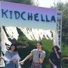 Kylie et Kendall Jenner animent le festival de Kidchella, fête d'anniversaire de North West organisée chez Kourtney Kardashian. Calabasas, le 21 juin 2014.