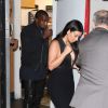 Kim Kardashian et Kanye West quittent le restaurant Craig's. West Hollywood, le 22 juin 2014.