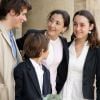 L'ex-otage Ingrid Betancourt avec Lorenzo et Mélanie, ses enfants, et le petit Stanislas, son neveu, reçus par Nicolas Sarkozy au palais de l'Elysée, le 4 juillet 2008. Deux jours après sa libération.