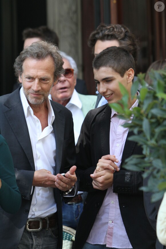 Stéphane Freiss et son fils Ruben - 9ème édition du déjeuner "Pères & Fils" à Paris le 24 juin 2014.