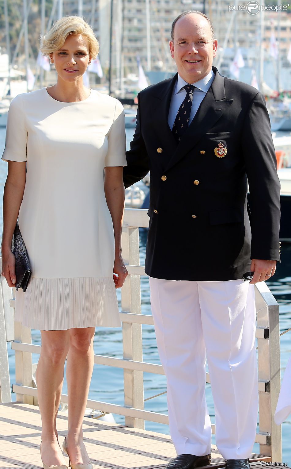  Le prince Albert et la princesse Charlene de Monaco, enceinte, inaugurent le nouveau Yacht Club de Monaco au port Hercule, &amp;agrave; Monaco le 20 juin 2014.  