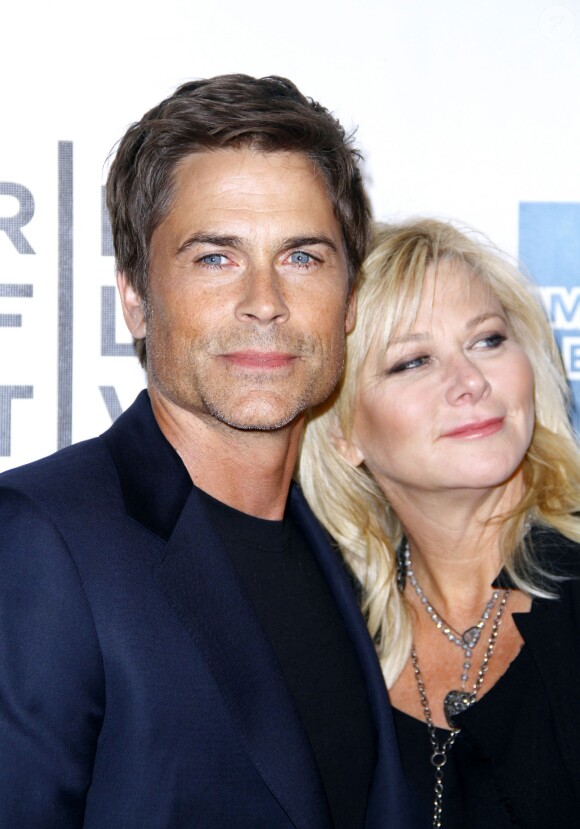 Rob Lowe et Sheryl Berkoff à New York le 25 avril 2012.