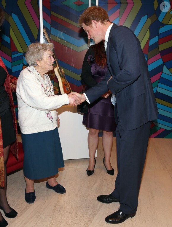 Prince Harry lors d'une réception donnée à Sao Paulo, au Brésil le 25 juin 2014.