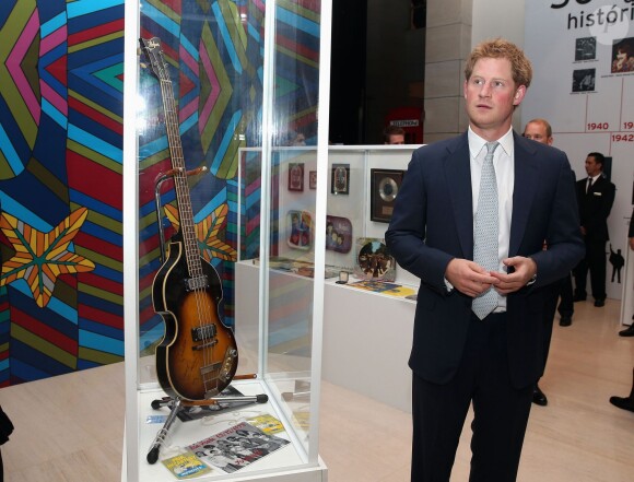 Prince Harry lors d'une réception donnée à Sao Paulo, au Brésil le 25 juin 2014.