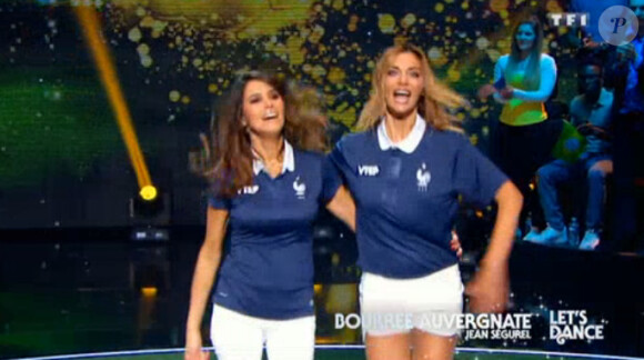 Karine Ferri, danseuse sexy aux côtés d'Ariane Brodier dans "Ce soir tout est permis avec Arthur" sur TF1. Samedi 28 juin.