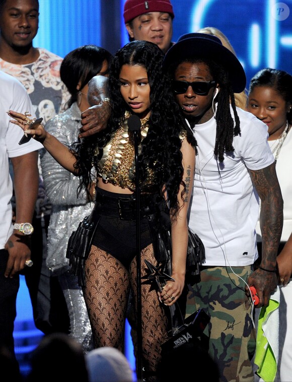Nicki Minaj et Lil Wayne sur la scène des BET Awards au Nokia Theatre de Los Angeles, le 29 juin 2014.