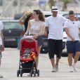 Marco Verratti, en vacances à Ibiza, le 29 jun 2014 en compagnie de son fils Tommaso et de sa compagne Laura