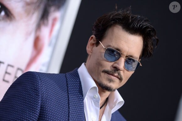 Johnny Depp à la première de Transcendence au Regency Village Theatre de Los Angeles, le 10 avril 2014.