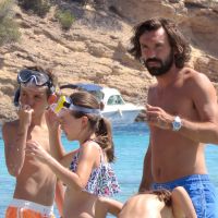 Andrea Pirlo à Ibiza : Vacances en famille pour oublier le divorce et le Mondial