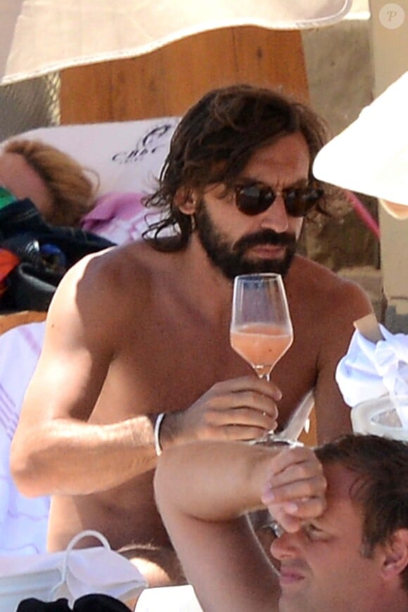 Andrea Pirlo à Ibiza avec ses deux enfants Niccolo (10 ans) et Angela (6 ans) le 6 Juillet 2014.