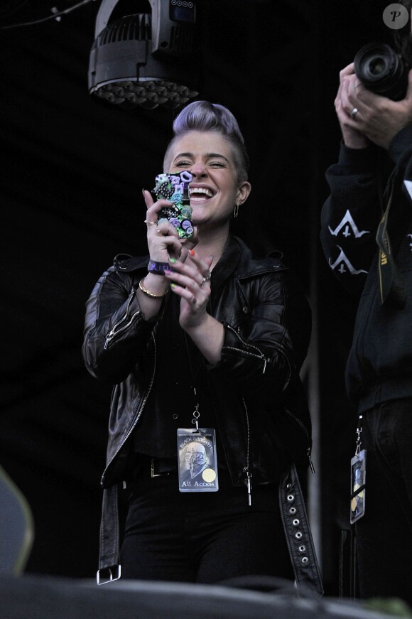 Kelly Osbourne assiste au concert de Black Sabbath à Londres, le 4 Juillet 2014.
