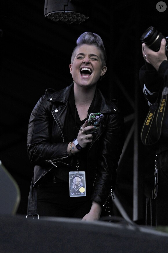 Kelly Osbourne assiste au concert de Black Sabbath à Londres, le 4 Juillet 2014.