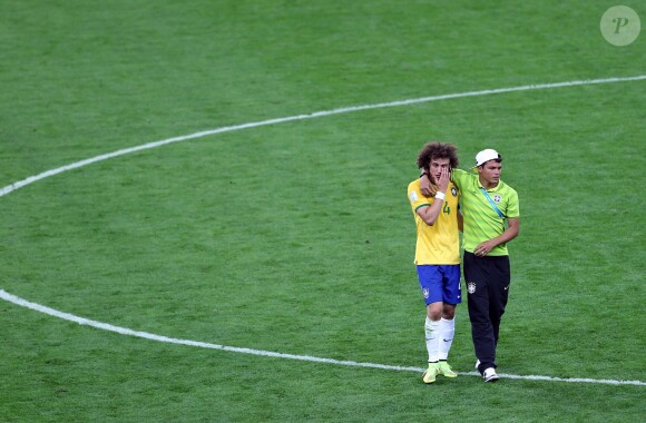Thiago Silva et David Luiz après le match contre l'Allemagne (défaite 7-1) à Belo Horizonte le 8 juillet. 