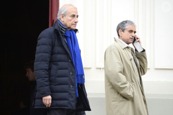 Jean-Pierre Elkabbach assiste aux obsèques de Benoît Duquesne, à l'église Jeanne d'Arc de Versailles, le jeudi 10 juillet 2014.