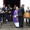 Emotion aux obsèques de Benoît Duquesne, à l'église Jeanne d'Arc de Versailles, le jeudi 10 juillet 2014.