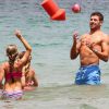 Steven Gerrard profite de ses vacances à Ibiza en compagnie de sa sublime épouse Alex et de leurs trois filles Lilly-Ella, Lexie et Lourdes, le 13 juillet 2014