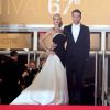 Blake Lively et son mari Ryan Reynolds radieux lors de la montée des marches du film "Captives" lors du 67 ème Festival du film de Cannes – Cannes le 16 mai 2014.