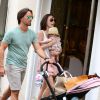 Tamara Ecclestone et son époux Jay Rutland avec leur fille Sophia dans les rues de Saint-Tropez, le 20 juillet 2014