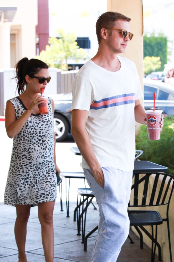 Rachel Bilson et Hayden Christensen à Sherman Oaks (Los Angeles) le 27 juin 2014.