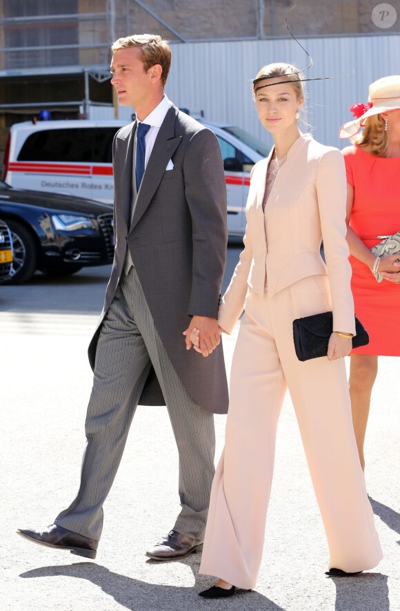 Pierre Casiraghi et Beatrice Borromeo au mariage religieux de S.A.R le Prince Felix de Luxembourg et Claire Lademacher en la basilique Sainte-Marie-Madeleine de Saint-Maximin-la-Sainte-Baume, le 21 septembre 2013