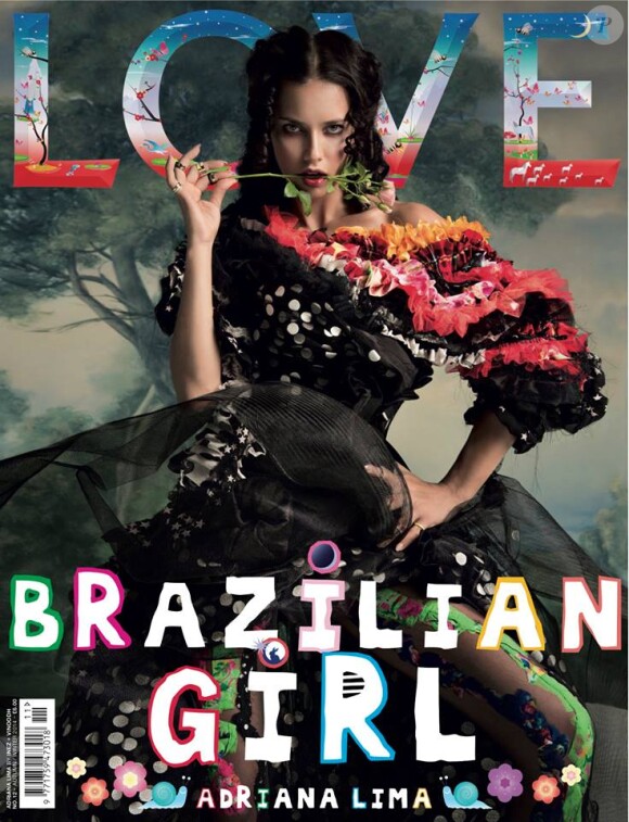 Adriana Lima en couverture du numéro LOVE 12 du magazine LOVE. Juillet 2014. Photo par Inez et Vinoodh.