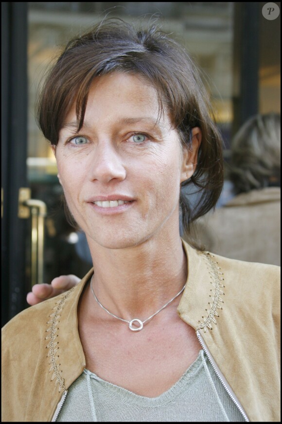 Carole Gaessler - Conférence de presse de rentrée 2007-2008 de France Télévisions.